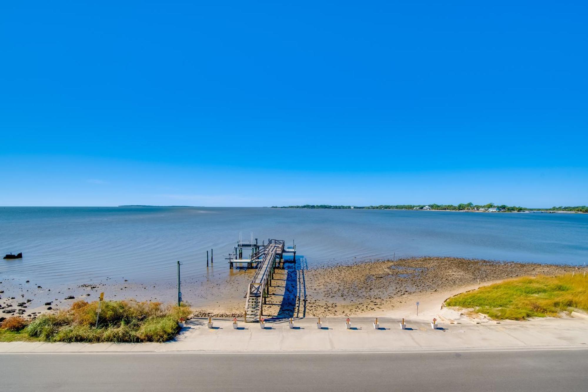 Вилла Oceanfront Oasis In Cedar Key With 2 Balconies! Экстерьер фото